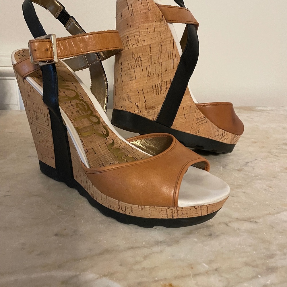 Sam Edelman Tan and Black Platform Wedge Sandals